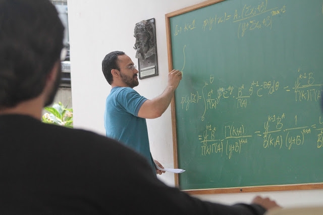 Universitário por um dia: participe de aulas online oferecidas pela USP